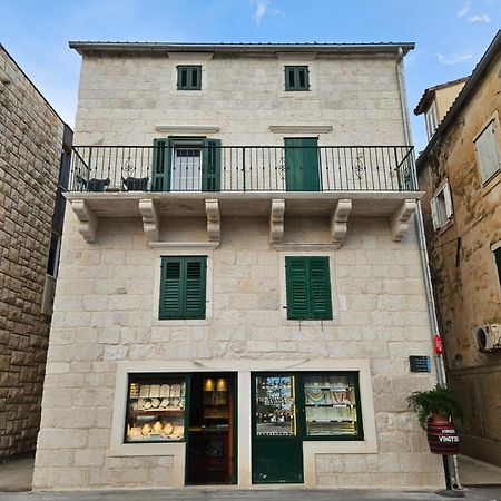 Apartman Eli Supetar Exteriér fotografie