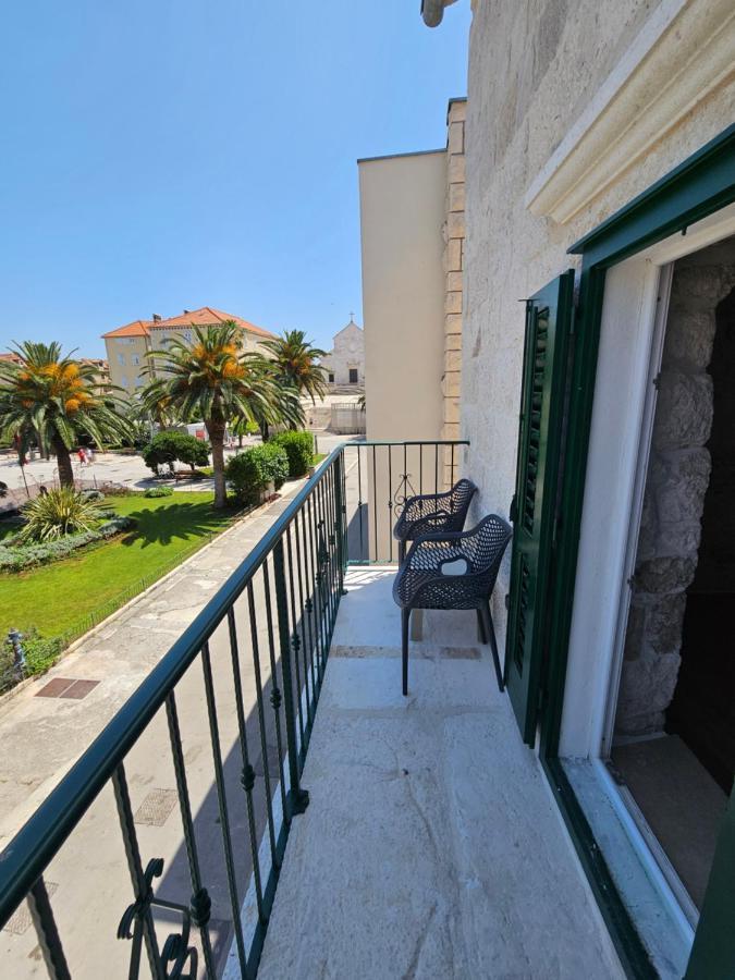 Apartman Eli Supetar Exteriér fotografie